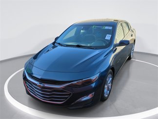 Used 2021 Chevrolet Malibu LT image 1