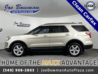 Used 2017 Ford Explorer XLT image 1