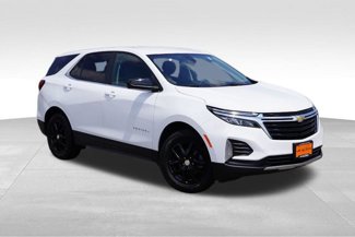 Used 2023 Chevrolet Equinox LT image 1