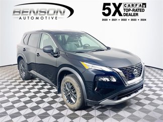 Used 2022 Nissan Rogue S image 1
