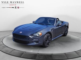 Used 2017 FIAT 124 Spider Classica image 1