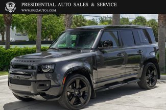 Used 2023 Land Rover Defender 110 image 1