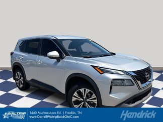 Used 2022 Nissan Rogue SV image 1