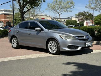 Used 2017 Acura ILX image 1
