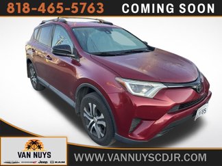 Used 2018 Toyota RAV4 LE w/ All Weather Liner Package image 1