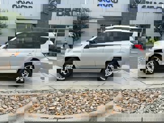 Used 2011 Toyota RAV4 2WD image 1