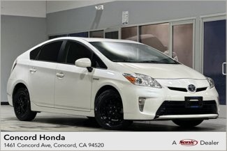Used 2015 Toyota Prius Two image 1