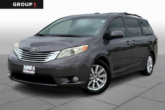 Used 2012 Toyota Sienna Limited image 1