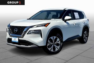 Used 2021 Nissan Rogue SV image 1