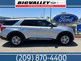 Used 2020 Ford Explorer XLT image 1