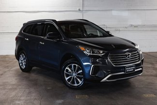 Used 2017 Hyundai Santa Fe SE image 1