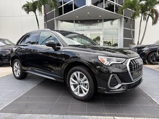 Used 2024 Audi Q3 2.0T Premium video 1