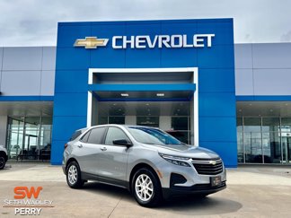 Used 2024 Chevrolet Equinox LS w/ LS Convenience Package image 1
