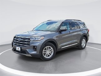 Used 2025 Ford Explorer Active w/ Active Comfort Package image 1