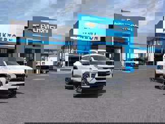 New 2025 Chevrolet Trax RS w/ Driver Confidence Package image 1