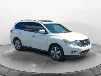 Used 2016 Nissan Pathfinder Platinum image 1