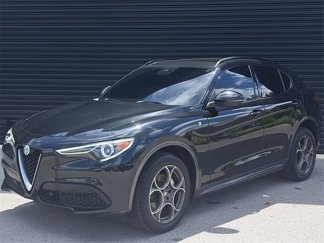 Used 2022 Alfa Romeo Stelvio Ti image 1