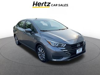 Used 2023 Nissan Versa SV image 1