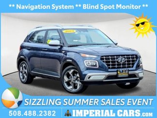 Used 2024 Hyundai Venue Limited image 1