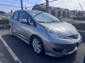 Used 2009 Honda Fit Sport image 1