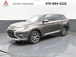 Used 2017 Mitsubishi Outlander SE image 1