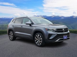Used 2022 Volkswagen Taos SE image 1