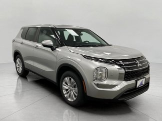 New 2025 Mitsubishi Outlander ES image 1