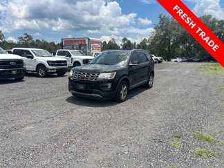 Used 2016 Ford Explorer XLT w/ Equipment Group 201A image 1