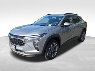 New 2025 Chevrolet Trax LT image 1