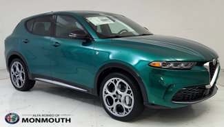 New 2024 Alfa Romeo Tonale Ti w/ Premium Interior Package image 1