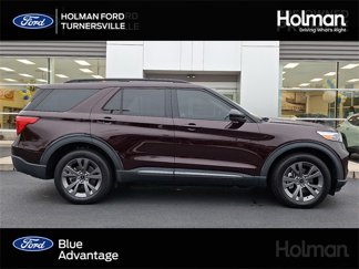 Certified 2022 Ford Explorer XLT w/ Equipment Group 202A image 1