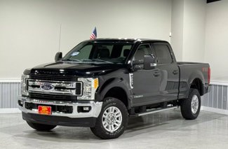 Used 2017 Ford F250 XLT w/ XLT Value Package image 1