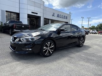Used 2017 Nissan Maxima Platinum image 1