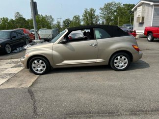 Used 2005 Chrysler PT Cruiser Touring image 1