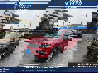 New 2025 Jeep Compass Latitude image 1
