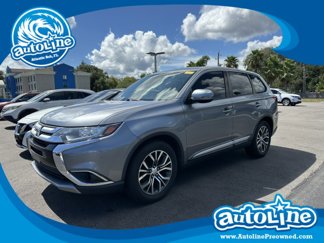 Used 2017 Mitsubishi Outlander SE video 1