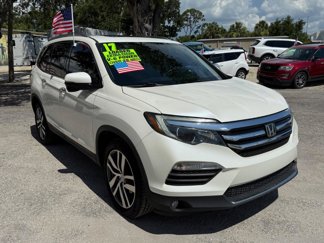 Used 2017 Honda Pilot Touring image 1