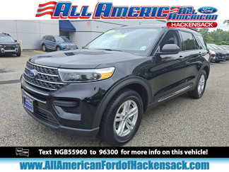 Certified 2022 Ford Explorer XLT image 1