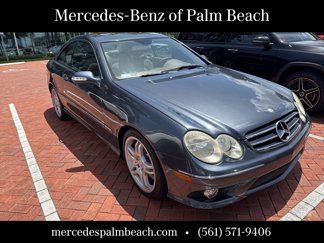 Used 2009 Mercedes-Benz CLK 550 Coupe image 1
