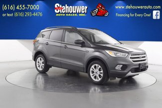 Used 2019 Ford Escape SEL image 1