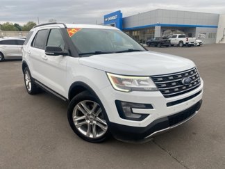 Used 2017 Ford Explorer XLT w/ Equipment Group 202A image 1
