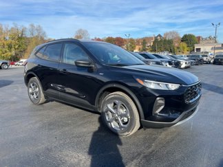 New 2025 Ford Escape ST-Line w/ Tech Pack #1 image 1