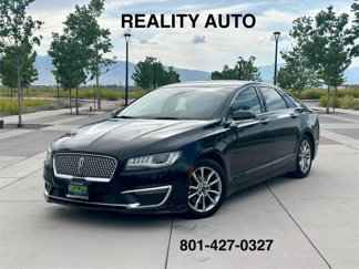 Used 2017 Lincoln MKZ Premiere image 1