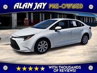 Used 2023 Toyota Corolla LE image 1