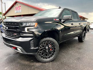 Used 2021 Chevrolet Silverado 1500 LT Trail Boss w/ Convenience Package II image 1