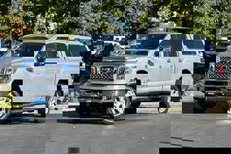Used 2016 Nissan Titan SL video 1