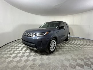 Used 2024 Land Rover Discovery S image 1