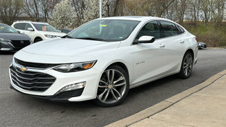 Used 2023 Chevrolet Malibu LT image 1