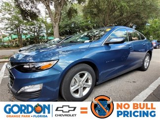 Used 2024 Chevrolet Malibu LT image 1