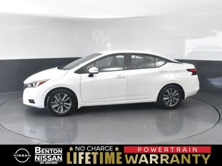 Certified 2021 Nissan Versa SV image 1